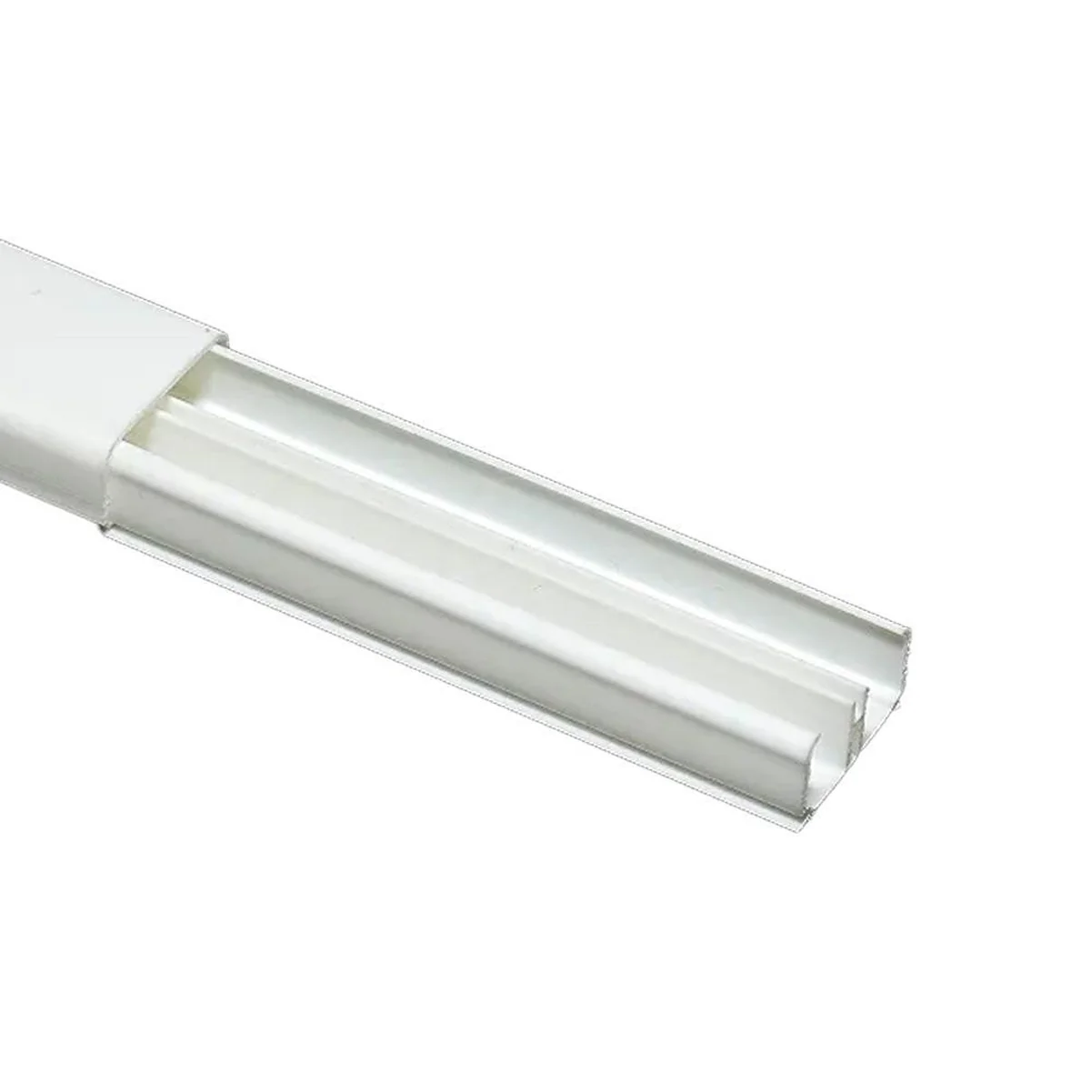 Canaleta Com Divisória+Adesivo 32x16mm 2 Metros - imagem 1